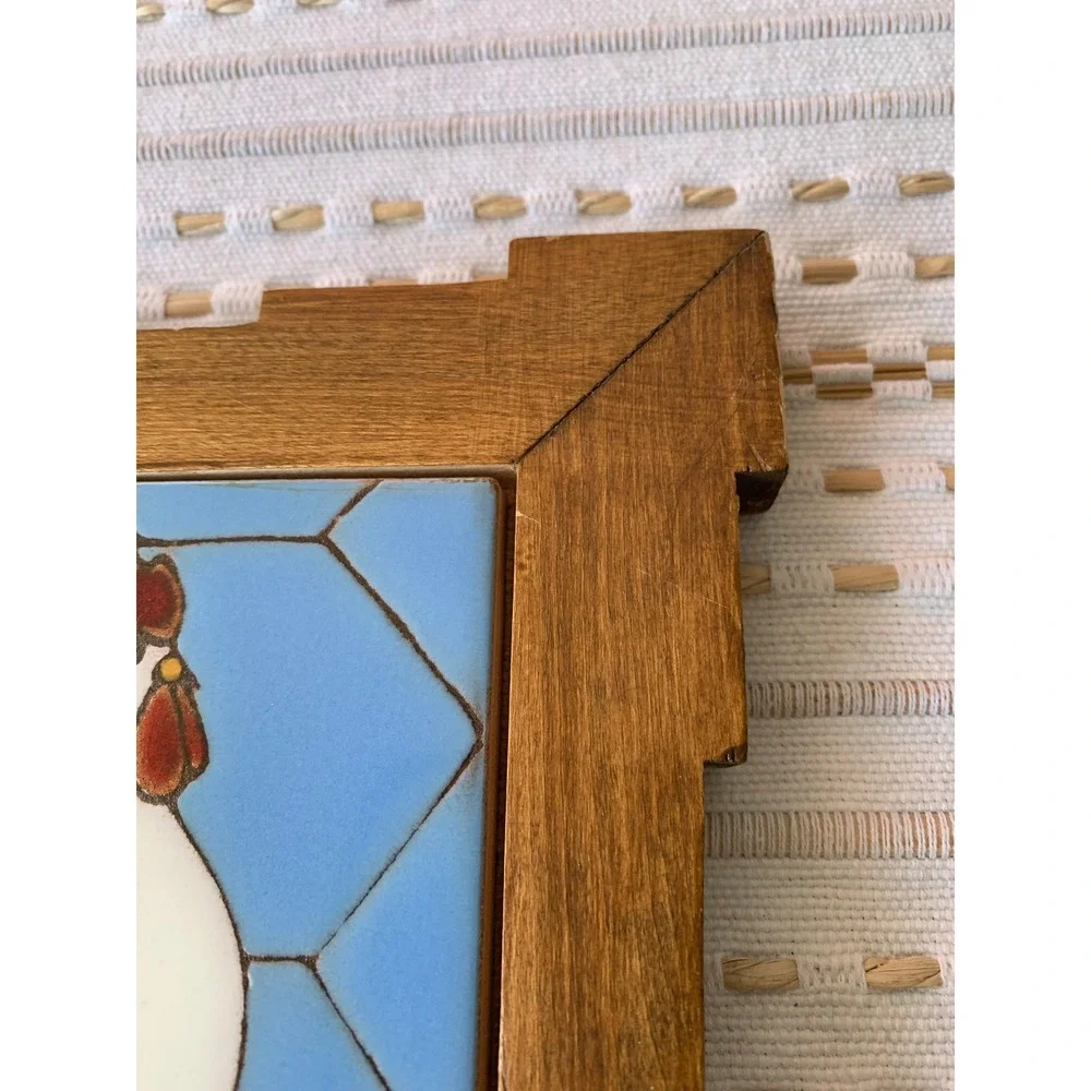 Wooden/tile message‎ board